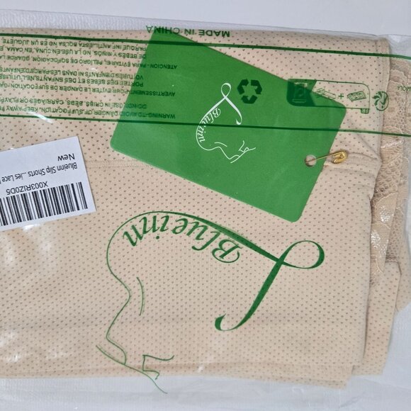 Blueinn Women's Lace trim Slip Shorts in Beige - Size Medium - Picture 3 of 6